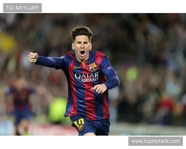 曼联14岁小将戴帽挑战梅西纪录